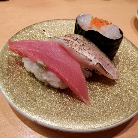 Sushi "Kitano-Oyaji" En Fukui Sushi "Kitano-Oyaji" En Fukui